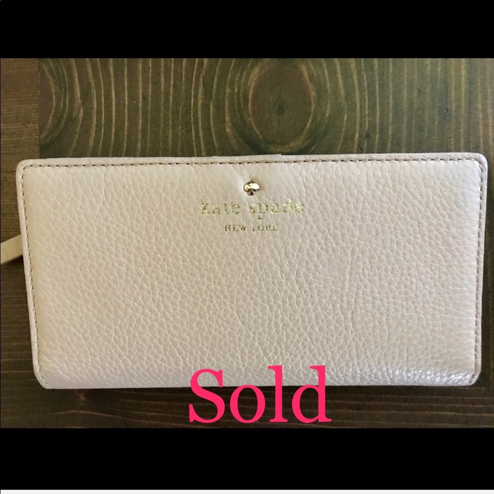 📍SOLD📍Kate Spade wallet & purse!